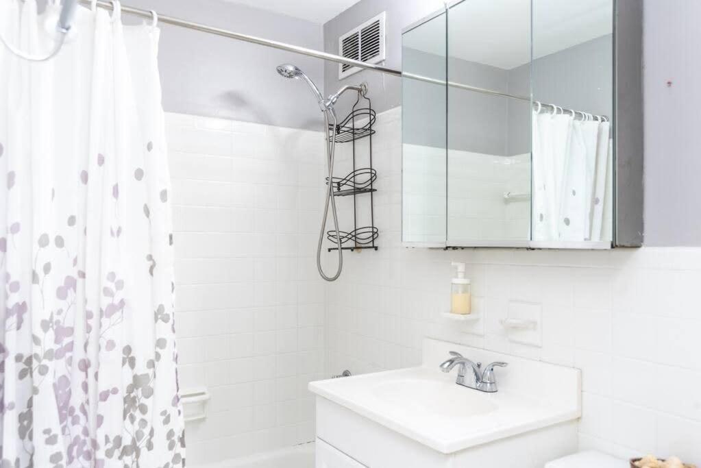 Vakantiehuis Downtown Excellent View! Onsite Parking 1904